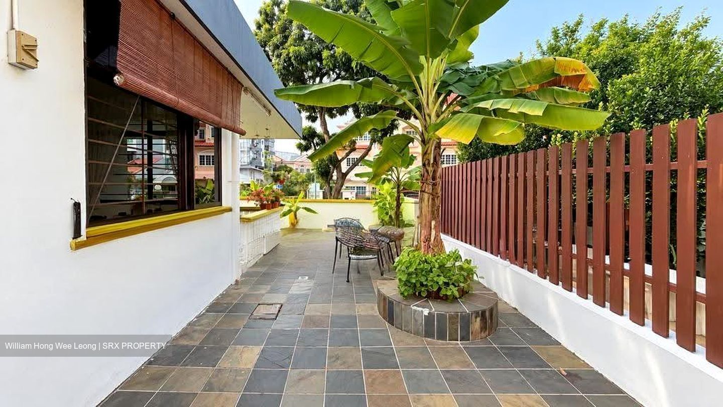 Poh Huat Road (D19), Terrace #636400551